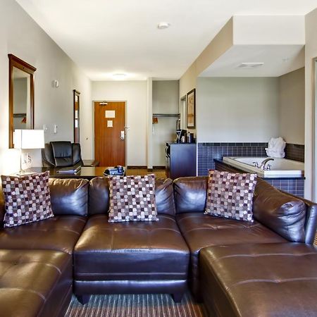 Canalta Hotel Tisdale Εξωτερικό φωτογραφία