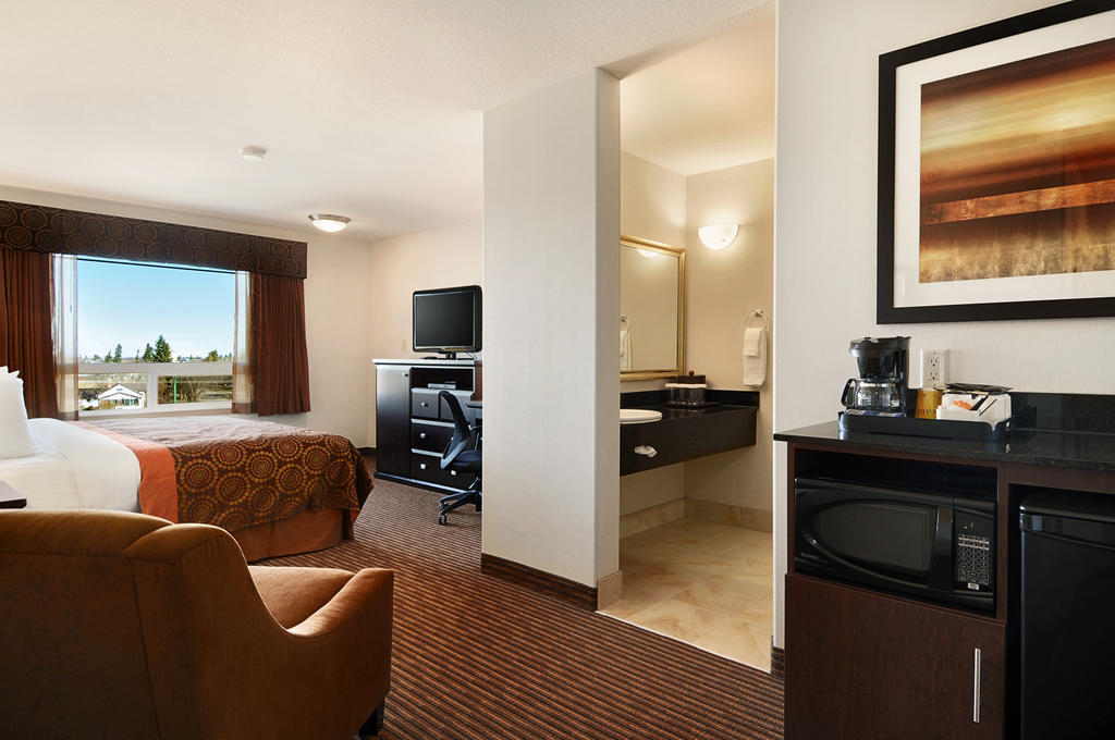 Canalta Hotel Tisdale Εξωτερικό φωτογραφία