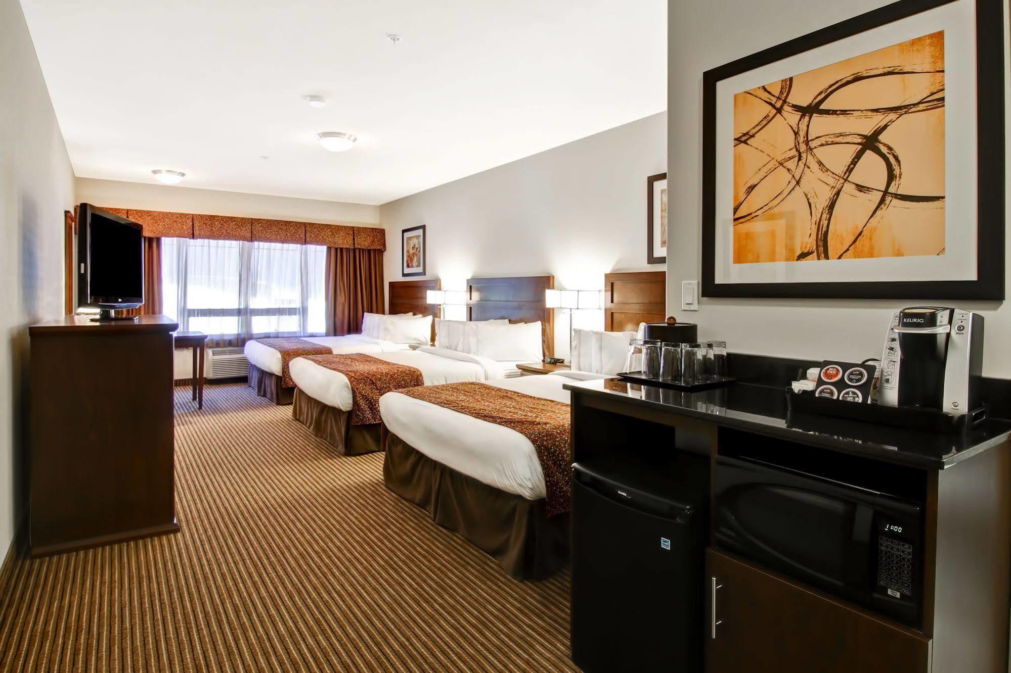 Canalta Hotel Tisdale Εξωτερικό φωτογραφία