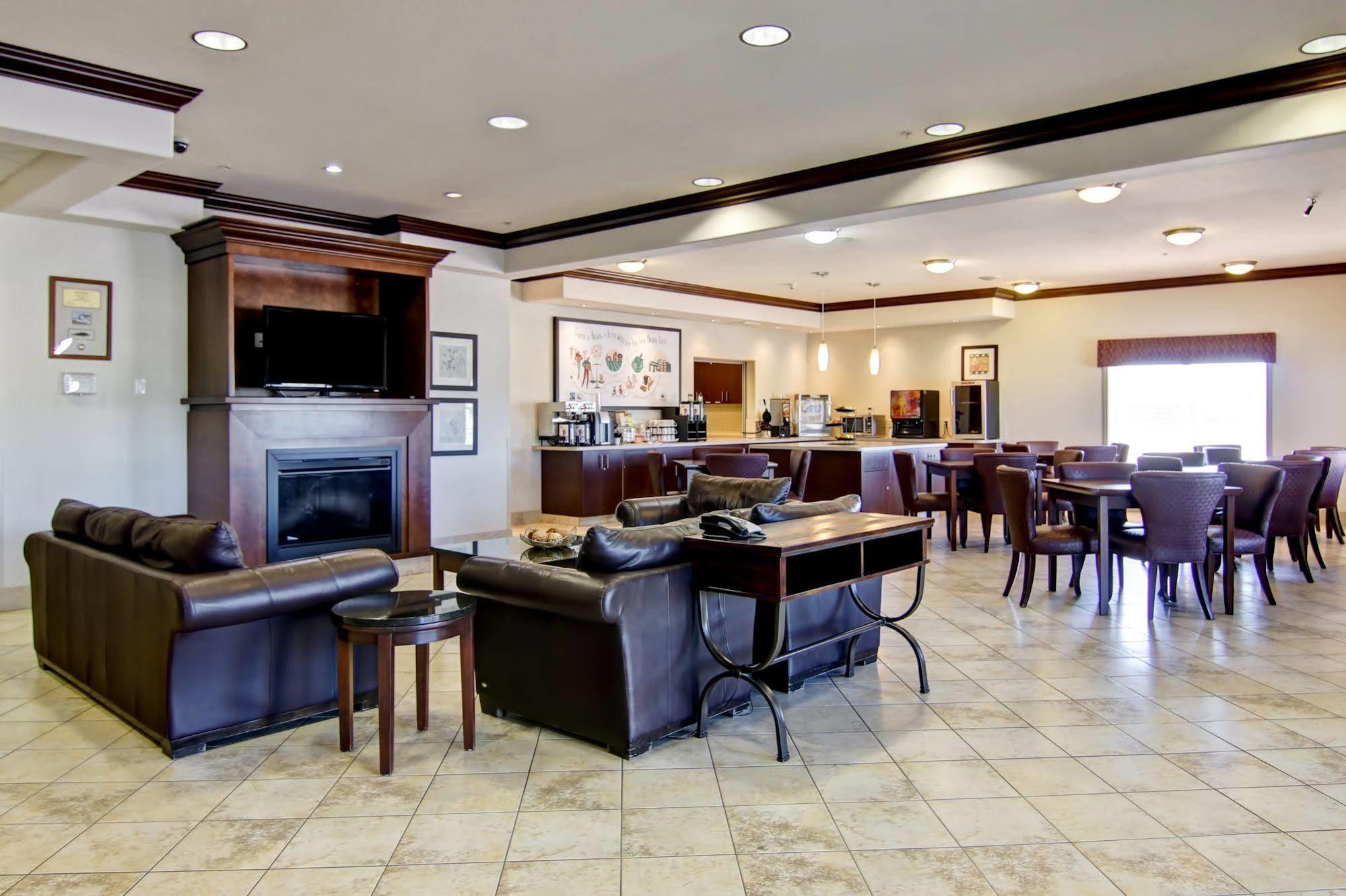 Canalta Hotel Tisdale Εξωτερικό φωτογραφία